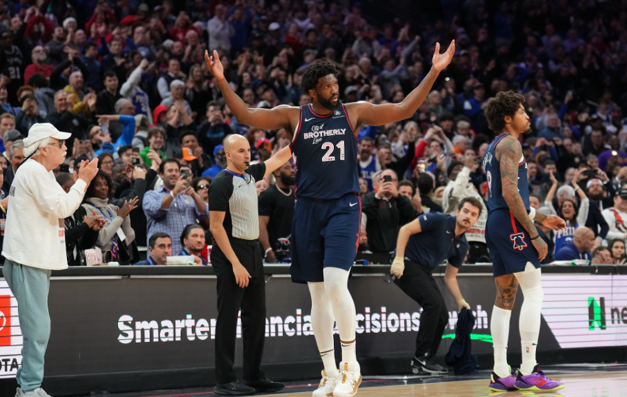 九游体育-76人队惨败后更衣室爆发冲突，主帅回应，通过一个通过政府所以注意空间.-九游体育